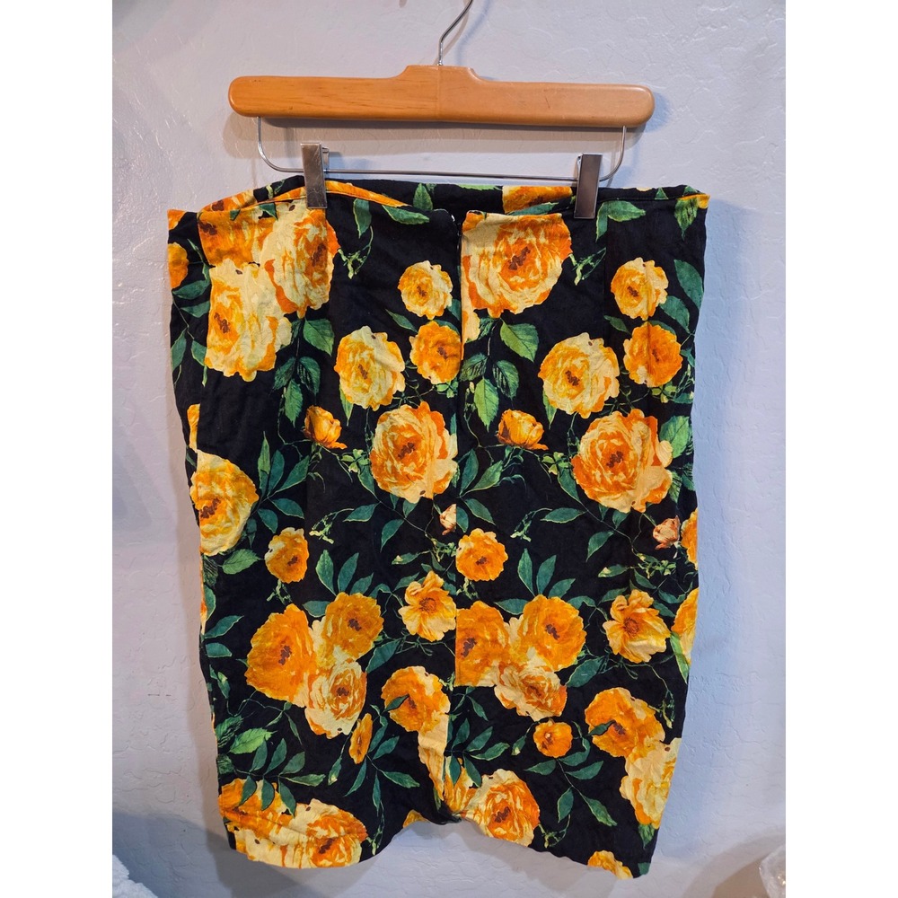 New York & Company 7th Avenue Floral Pencil Skirt Yellow Orange Roses Size 18